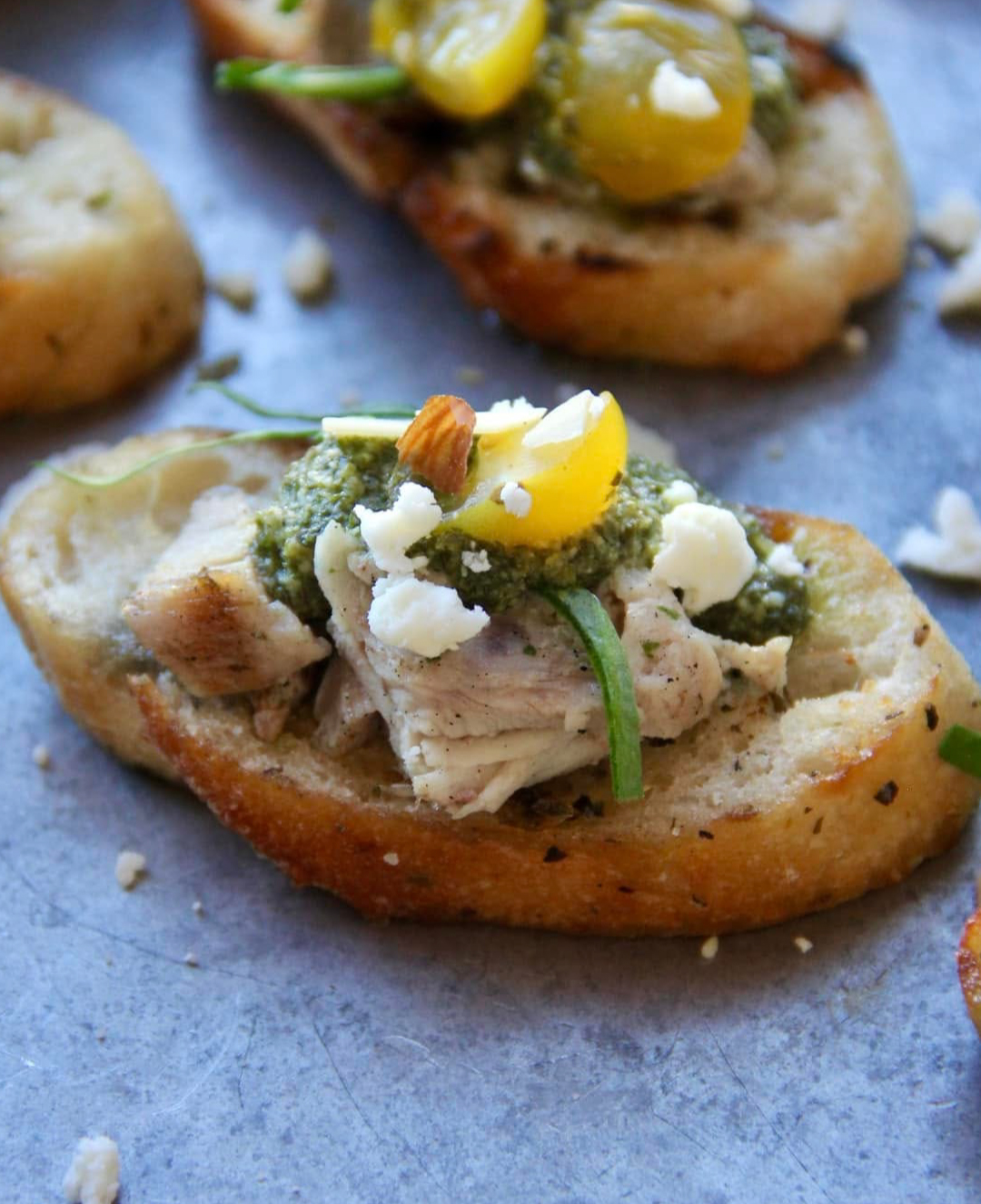 Blue-Moon-Caterers-Wichita-Kansas-Catering-Pesto-Crustini-Slider